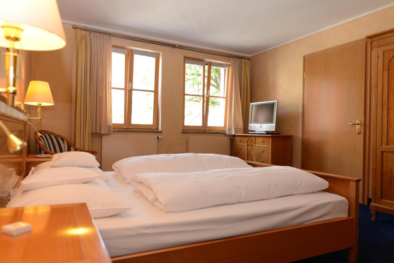 Altstadthotel Braeuwirt ヴァイデン エクステリア 写真